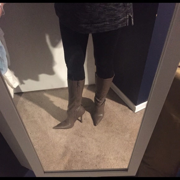 Pyramidis by GVD | Leather Boots with Buckles - Picture 10 of 10